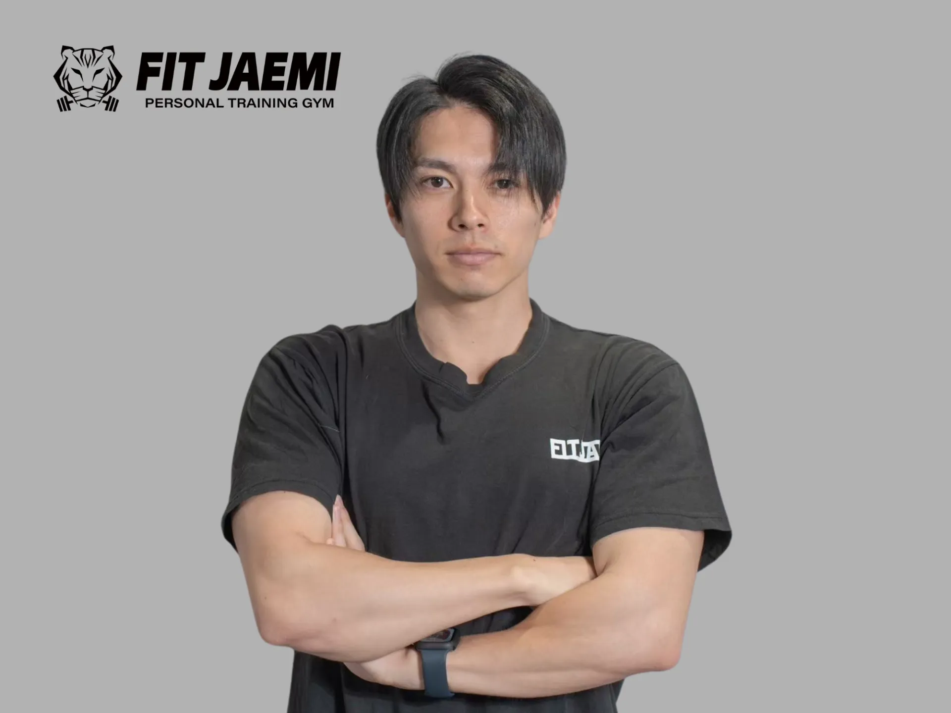 高田 トレーナー(指名料:¥1,000-)