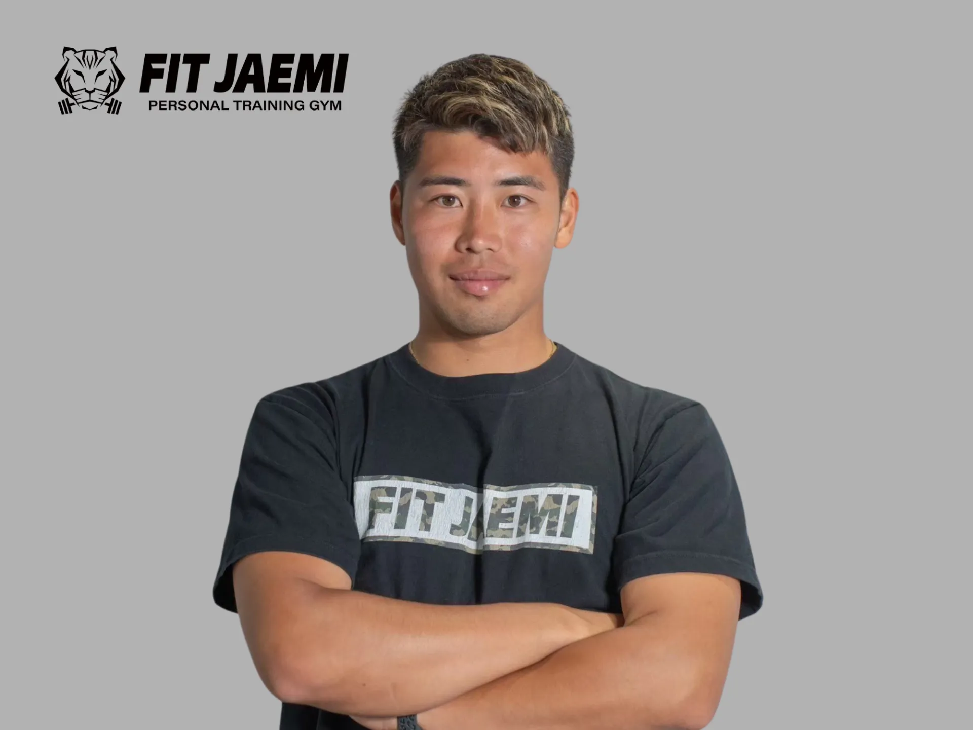 西村 トレーナー(指名料:¥1,500-)